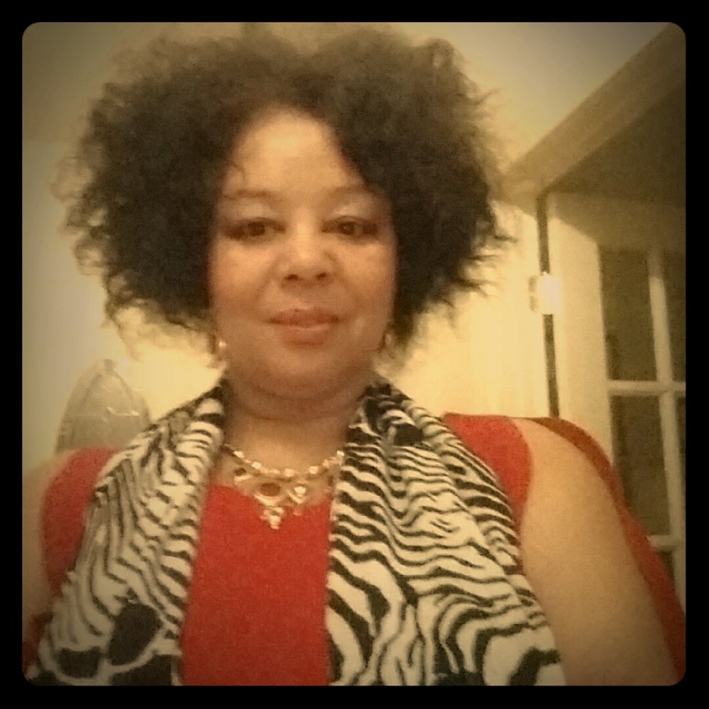 Meet your Posher, Yvonne